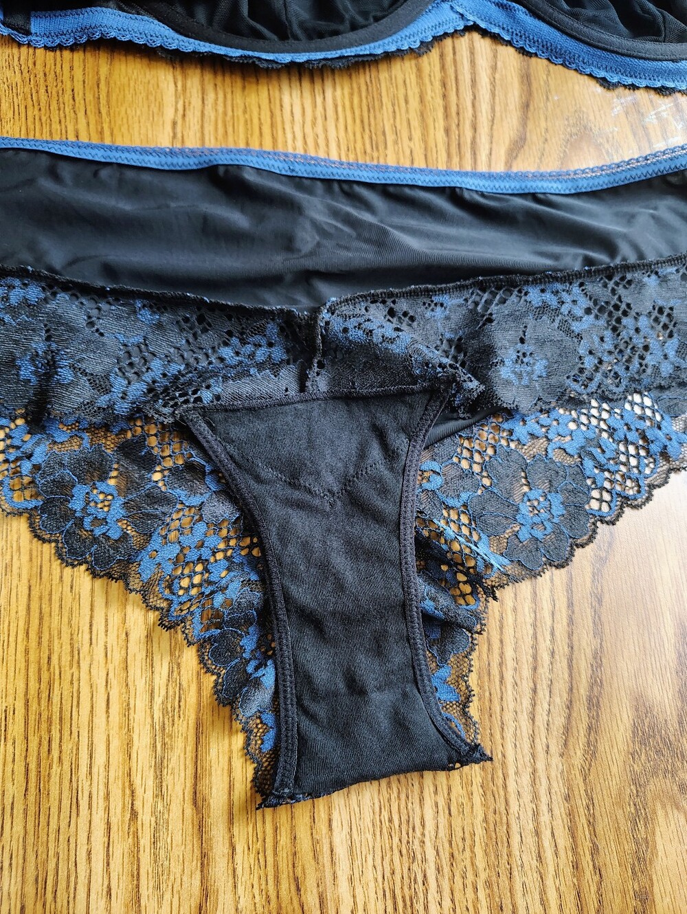 Adore Me Zita unlined breathable bra Lace Floral blue and black size 46DD - Picture 15 of 16